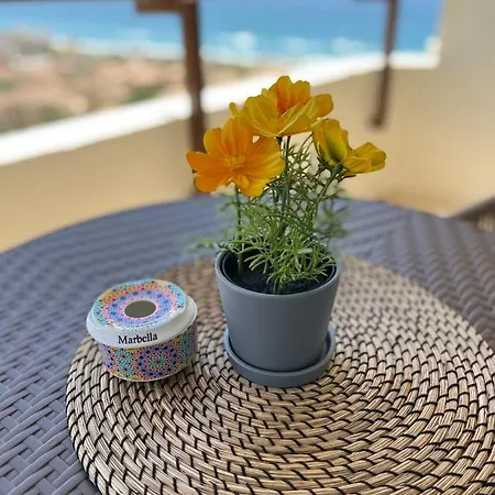 Апартаменти Sea View By Laura